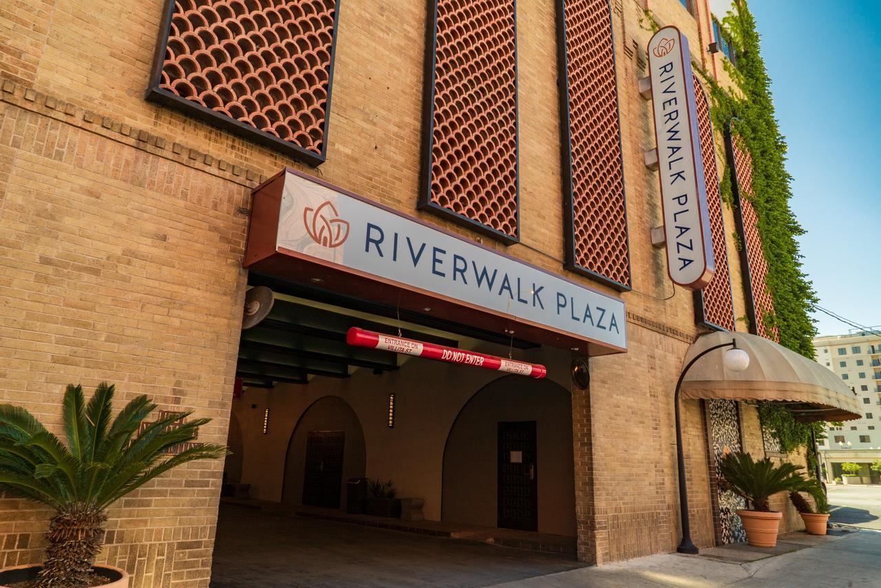 Riverwalk Plaza Hotel San Antonio Buitenkant foto